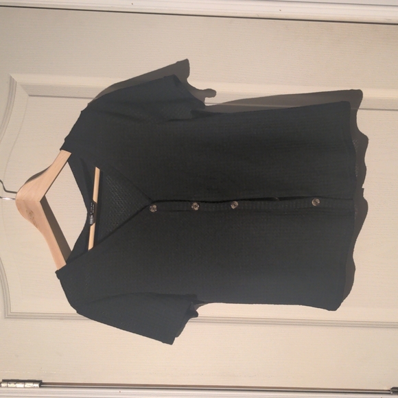 SHEIN - NWOT black button-up shirt - Picture 4 of 6